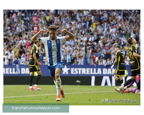 西甲教练变化持续，球队调整将影响赛季走势与竞争力增强。